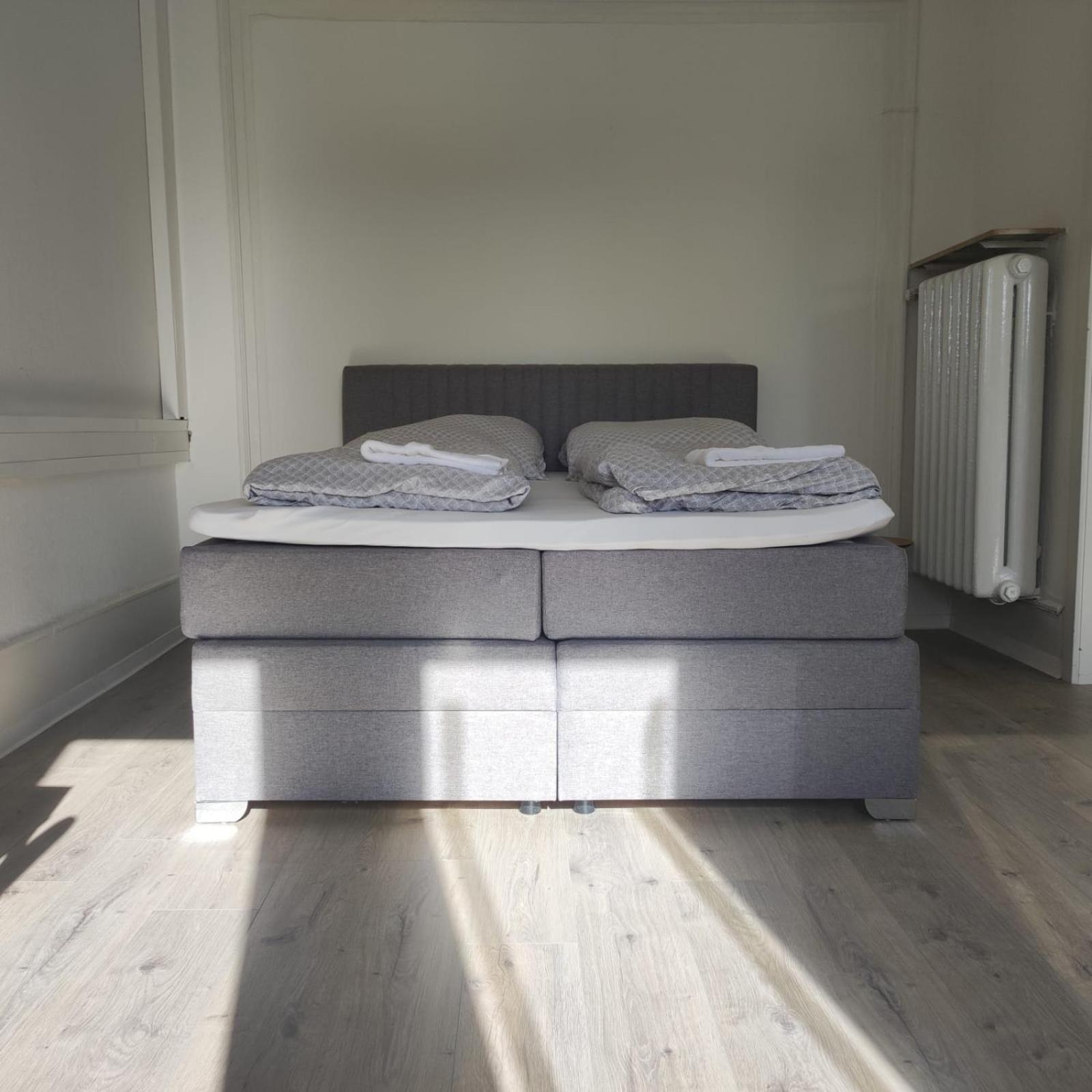 Simplex Apartments Am Ettlinger Tor Spacious Карлсруе Екстериор снимка