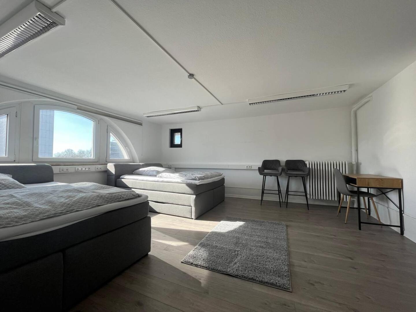Simplex Apartments Am Ettlinger Tor Spacious Карлсруе Екстериор снимка