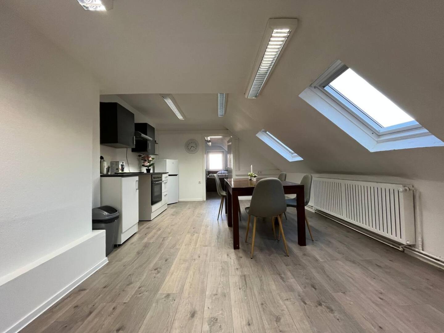 Simplex Apartments Am Ettlinger Tor Spacious Карлсруе Екстериор снимка