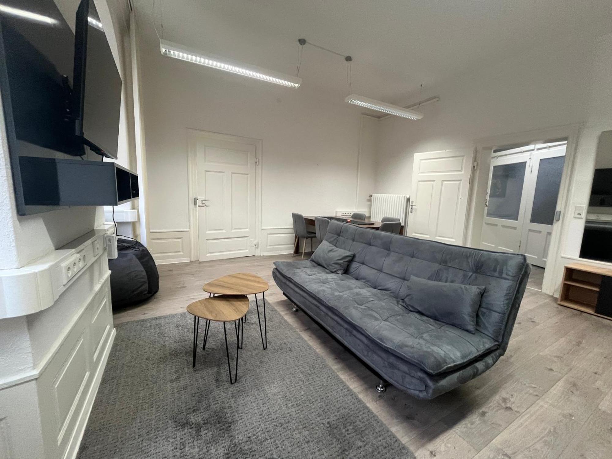 Simplex Apartments Am Ettlinger Tor Spacious Карлсруе Екстериор снимка