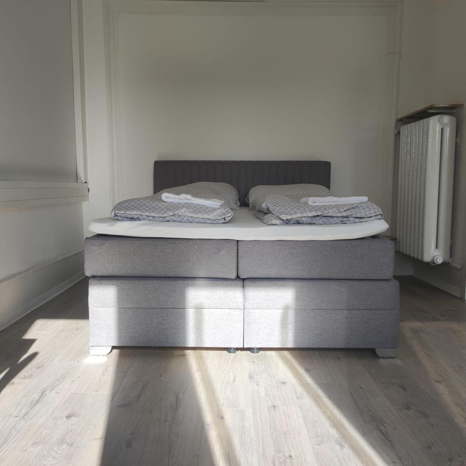 Simplex Apartments Am Ettlinger Tor Spacious Карлсруе Екстериор снимка