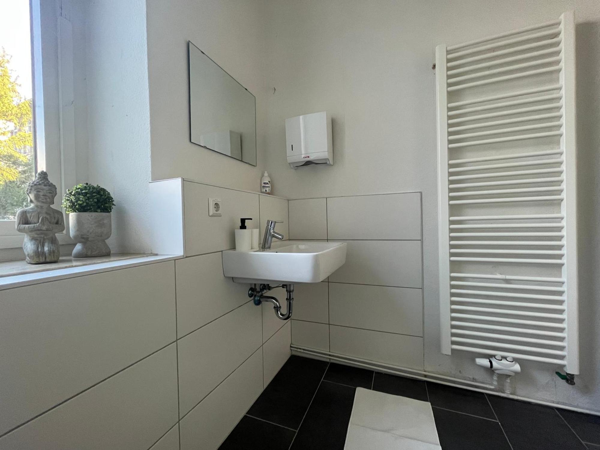 Simplex Apartments Am Ettlinger Tor Spacious Карлсруе Екстериор снимка